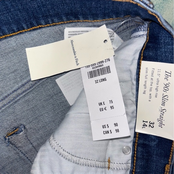 Abercrombie & Fitch Ultra High Rise 90s Slim Straight Jeans women’s size 32/14 - Picture 5 of 6